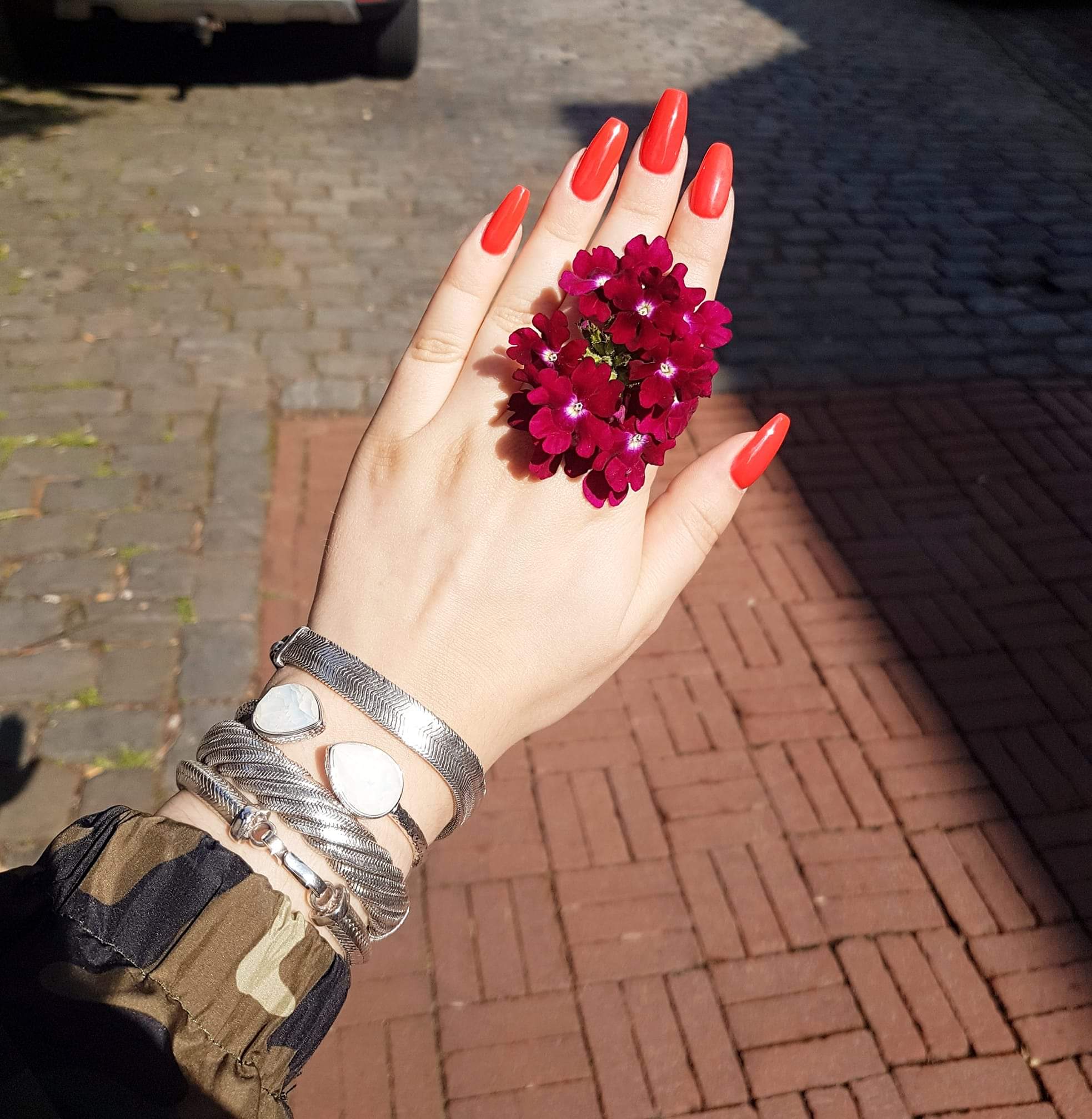 photo ongle vanilla beauty salon de beauté marche-en-famenne